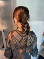 シャルムバイケンジ(Charm.by KENJE)&nbsp;【ツインポニーテール】結婚式/銀座/ヘアセット/アレンジ