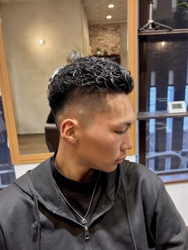 アンサー(answer) 黒髪極道パーマ