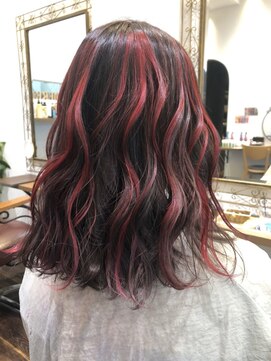 メレットバイホーム(Meret by Home) ハイライト&アクセントレッド/30代40代50代