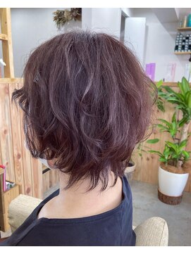 ニカ(nica) ウルフボブ