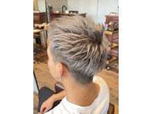 エム(M)