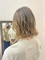 イリ 梅田(ili) フレンチバレイヤージュ