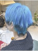 水色カラー　毛先ブラック　マッシュウルフスリークショート