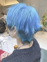 デイズ(days)&nbsp;水色カラー　毛先ブラック　マッシュウルフスリークショート