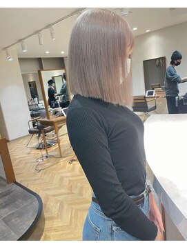 ロンド レア 天神大名店(Lond Le’a) インナーカラー/イヤリングカラー/ミルクティー/ケアブリーチ/