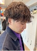 ツイストスパイラルパーマ波巻きスパイラルパーマツーブロック