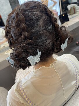 ラビス 浦和(Lovis) twin arrange／浦和ヘアセット