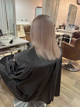 アフィナー 上大岡(Afinar) ラテカラー