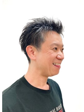 黄ぐまくん美容室 メンズ　ショート