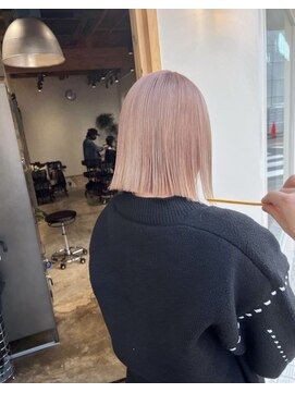 リフル 八王子(RIFULL) ハイライト レイヤー ショートヘア ボブ くびれレイヤー