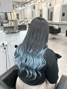 シェイロ(Cielro) 黒×水色×グラデーション