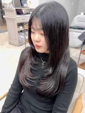 レヴィア(REVIA) レイヤーカット髪質改善トリートメント前髪カット