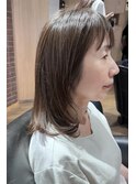 肩につく長さのミィディアムレイヤーカット　archive垂水