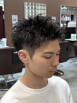 シフト メンズ オンリー サロン 薬院店(SHIFT Men's only salon) ザクザクスパイキーショート