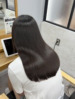 ユエ(YUE)&nbsp;地毛風縮毛矯正/－5歳の美髪へ