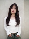 暗髪ロングレイヤー