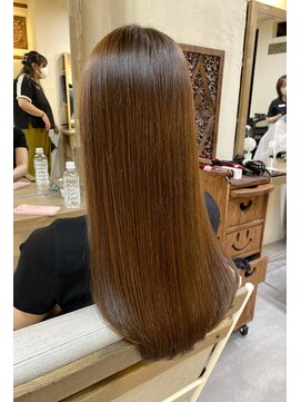 ヘアリゾート粋 ウナム 新宿東口店(enam) 艶髪/ストレート/オレンジブラウン/髪質改善/ヘッドスパ