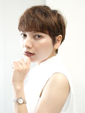 インセプション 銀座(INCEPTION) 前下がりショート・ボブ/絶壁解消/前髪あり/40代/30代/外ハネ