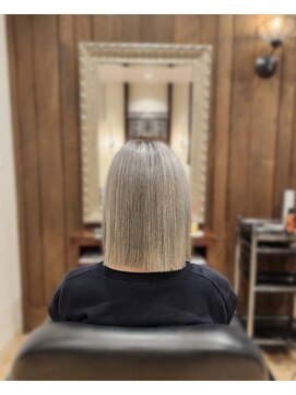 アフロディーテ 明石台店(Aphrodite) ホワイトシルバー