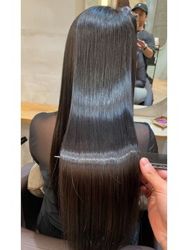 リアン 平塚(Lien) 平塚駅/髪質改善/頭侵浴ヘッドスパ/白髪染め//ULTOWA