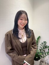 ケンジ 平塚 アネッタ(KENJE annetta)&nbsp;松山 梨愛