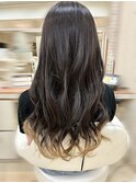 大人可愛いブロンドグラデーション