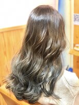 ララテラス(LaLa Terrace)&nbsp;外国人風エレガンス バレイヤージュ×無造作ルーズウェーブ