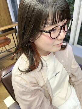 ラビリンス(Labyrinth) メガネ女子の隠れるイヤリングカラー（オレンジ）