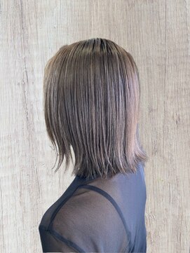 ラヴリア クルメ(LOVERIA KURUME) 赤み撲滅！極細ハイライト！！