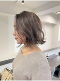 【なつみ】透明感抜群ナチュラルハイライトのブラウンベージュ
