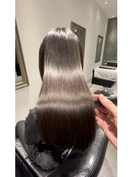 グレア(Glare) 髪質改善トリートメント/レイヤーカット