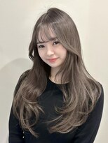 ユニコ(unico)&nbsp;韓国風/レイヤー/小顔/前髪カット/髪質改善/グレージュ/透明感