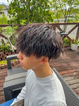 ティーワン 神埼店(T-one) ▼メンズカットツーブロックメンズパーマナチュラルツイスト