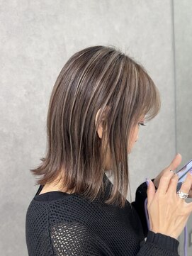 レディアル 大宮(REDEAL ope.) 【ハイライト】ベージュハイライトバレイヤージュ