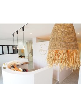 【高砂駅から徒歩1分】日常の喧騒を忘れられるリゾート調の空間で、美髪と癒しのひと時をご提供♪