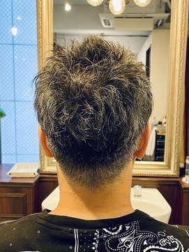 グレイスフルバーバーロンドン 大宮店(Graceful Barber London) 【40代 男性】ロンドンソフモヒツーブロ（大宮/バーバー）