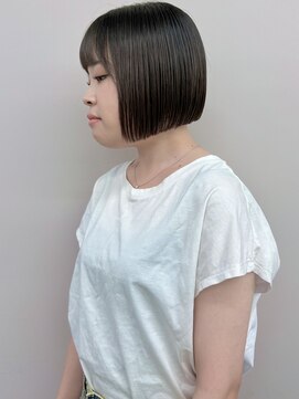 モリオ(morio) 浦和ボブ 切りっぱなしボブ ぱつっとボブ 丸っとボブ 抜け感