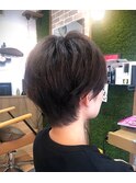 マッシュ系ショートスタイル