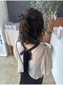 ツイストハーフアップ