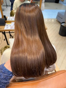 ユニ バイ マグ 長野店(Uni.by Mag) ツヤ髪◎髪質改善ストレートトリートメント