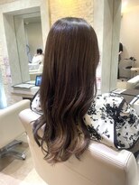 ヴィサージュプラス(VISAGE plus)&nbsp;秋のまろやかアッシュグレーで透明感アップ