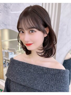 アフロートリノ(AFLOAT Leino) 前髪顔まわり小顔似合わせミディアムレイヤーグレージュカラー!