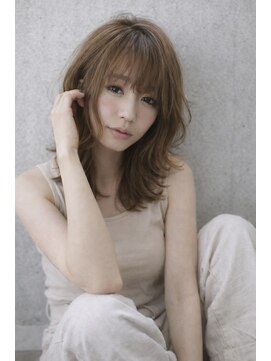 ニナ 梅田(nina) 【nina梅田】毛先が動くセミディレイヤー