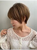前髪あり耳掛け丸みボブコンパクトショート20代30代40代50代