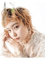 ゼンコー アオヤマ(ZENKO Aoyama)&nbsp;シアーオレンジ×ウルフ[表参道/青山/表参道駅]