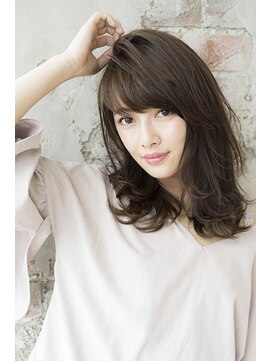 ザ シー 橋本(The C) 前髪、顔まわりの小顔カットはザシーバイアフロートにお任せ◎