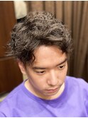 スパイラルパーマ×アップバングショートスタイル