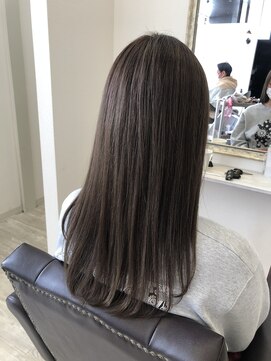 クレア(CREA) オリーブグレージュ