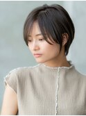 ヌーディカラー/前下がりボブ/小顔ヘア/大人ボブ