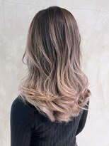 アルバム 新宿(ALBUM SHINJUKU)&nbsp;バレイヤージュ_外ハネボブセクションカラー_ba318031